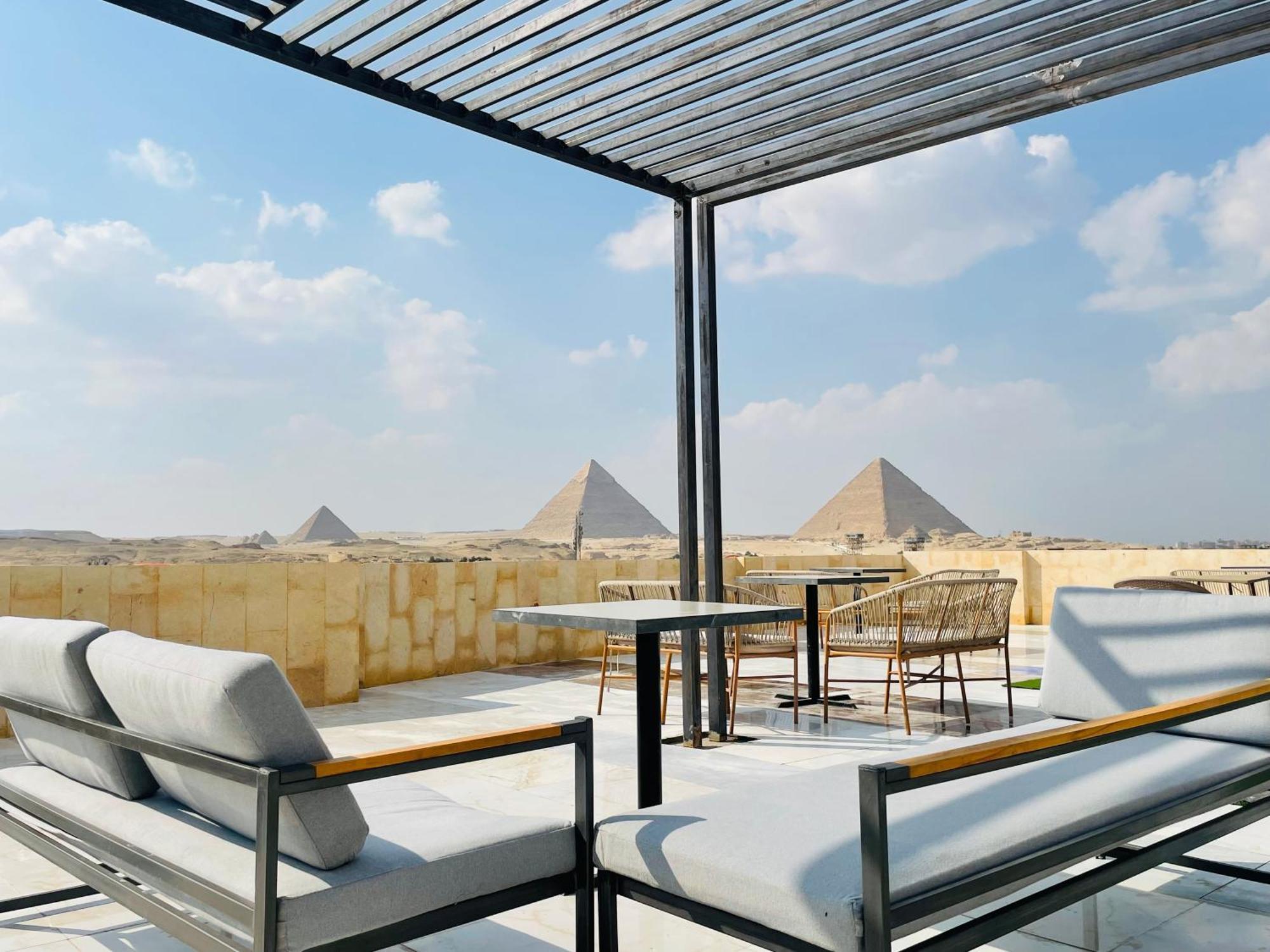 Golden Mask Pyramids Inn Kafret el-Gabal Exterior photo